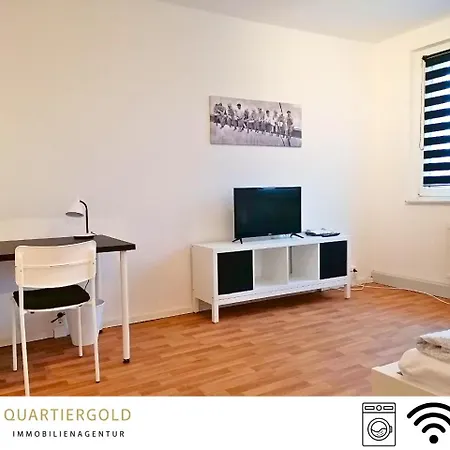 Apartment I Business I Monteure